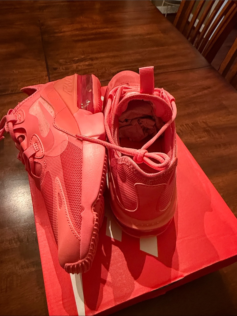 Nike Women’s Bright Pink Runner Sneakers - Picture 4 of 4